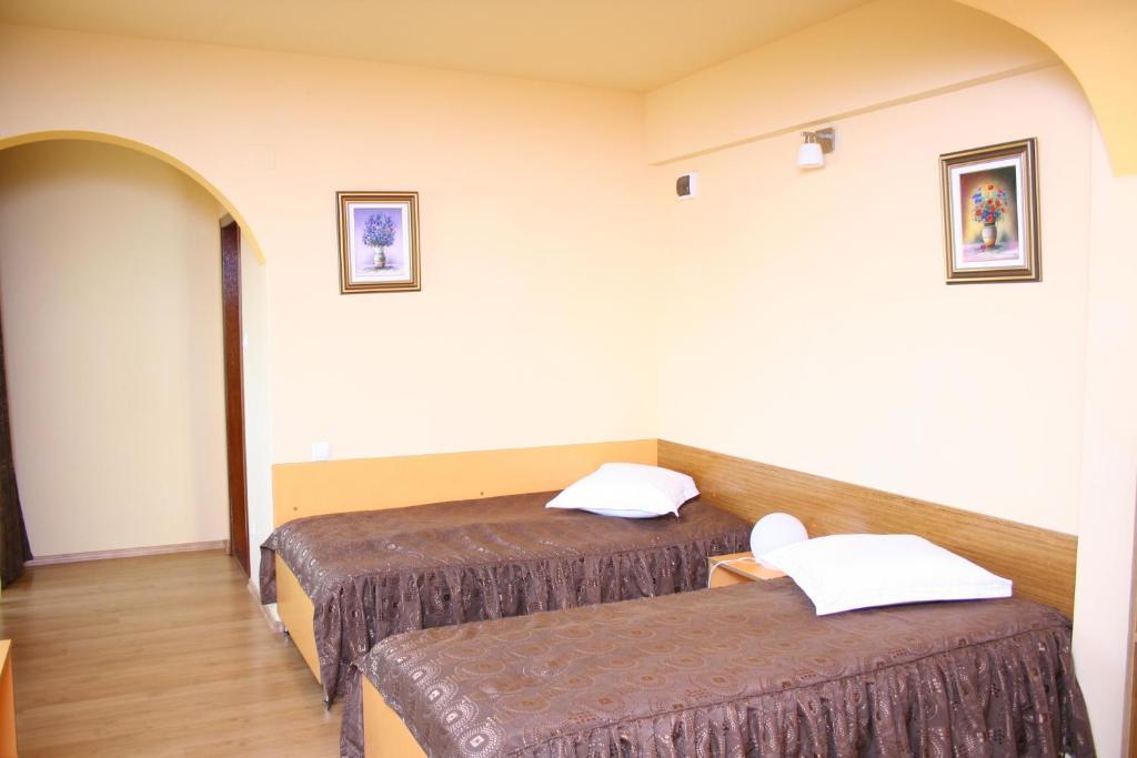 Vila Delta Travel - Mila 23 Mila Douăzeci şi Trei Quarto foto